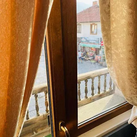Apartment до църквата *